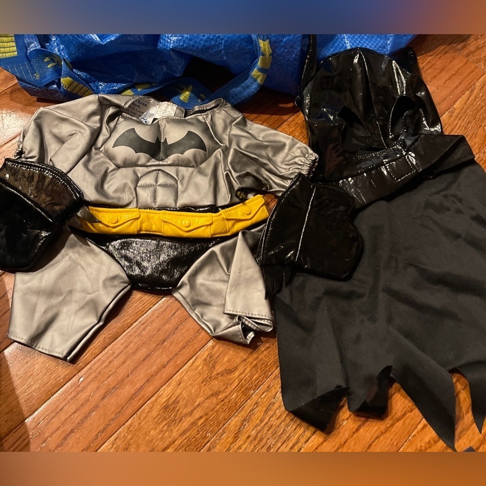 Build A Bear Batman Costume Outfit W/Cape & Gloves / Dark Knight Rises